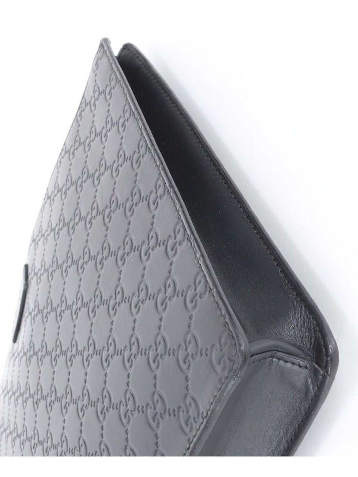 Pouch