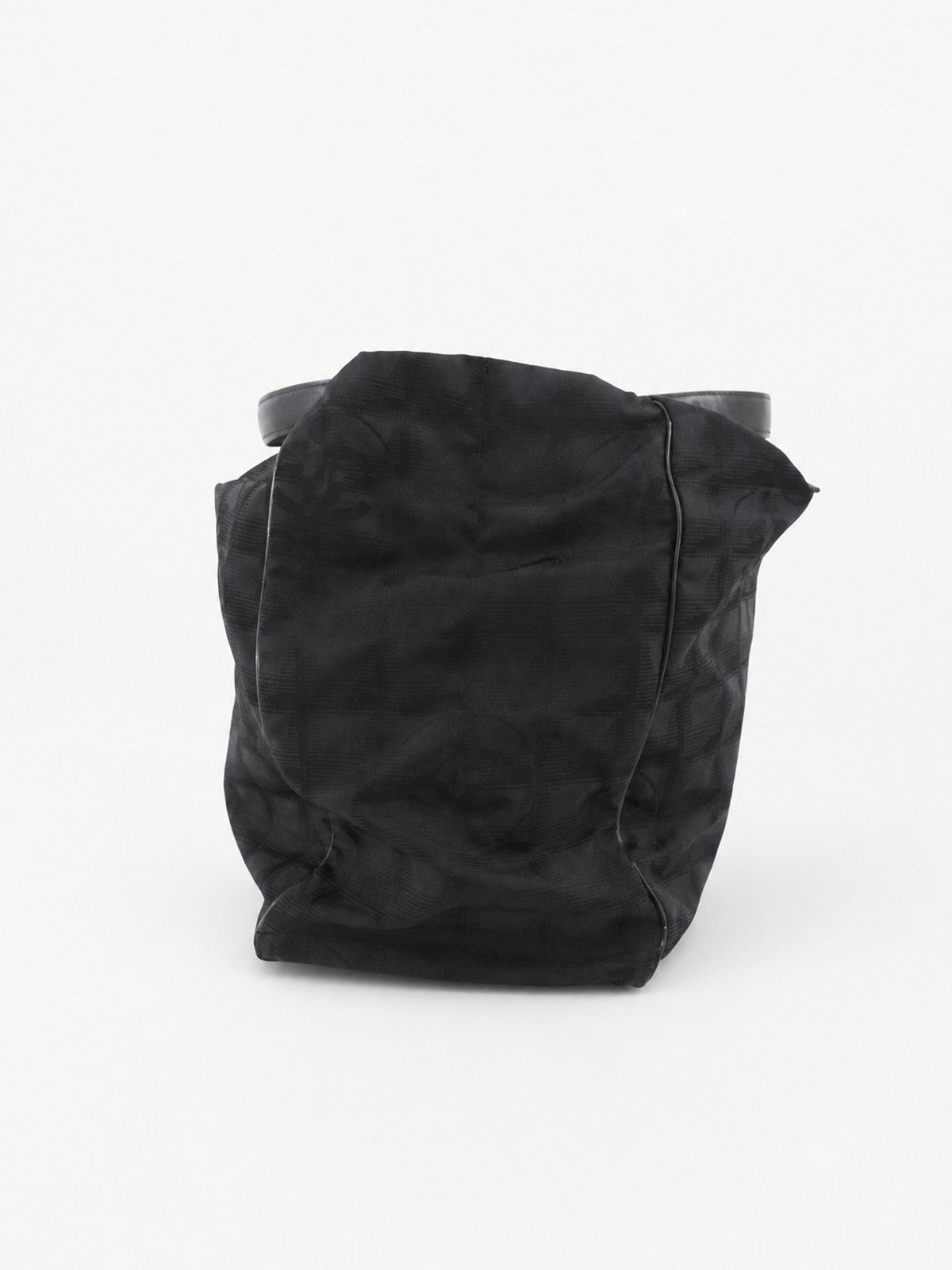 Large Travel Line Tote