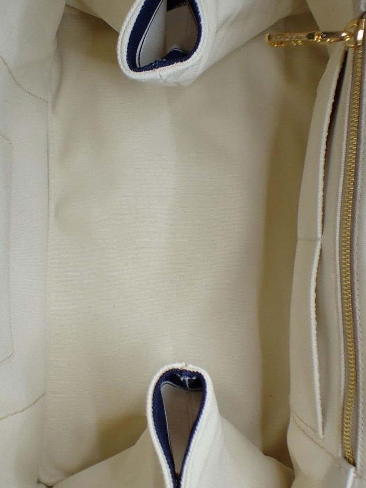 Prada Large Canapa