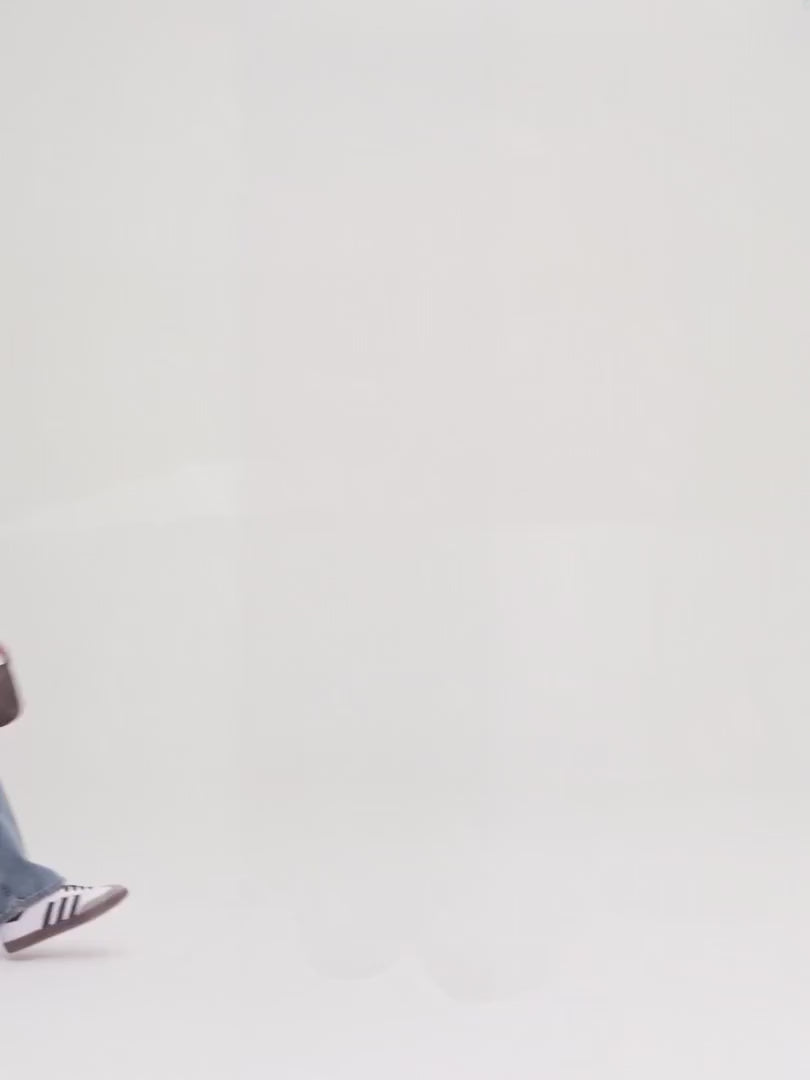 Lataa video: Louis Vuitton Mini Accessories Pochette Brown Canvas