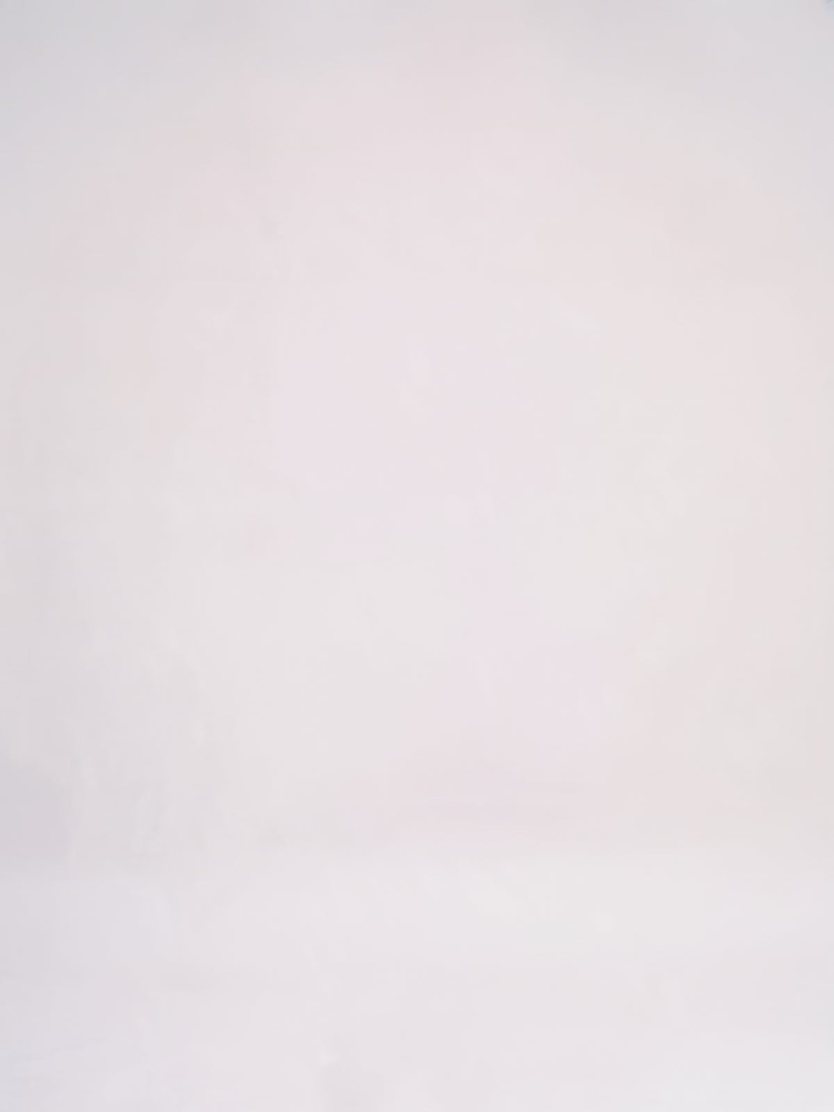 Lataa video: Balenciaga - First